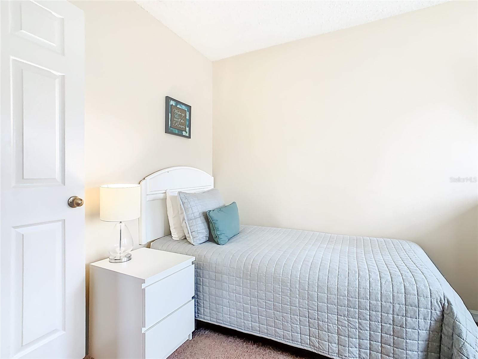 Image 25 of 71 For 2764 Sun Key Place