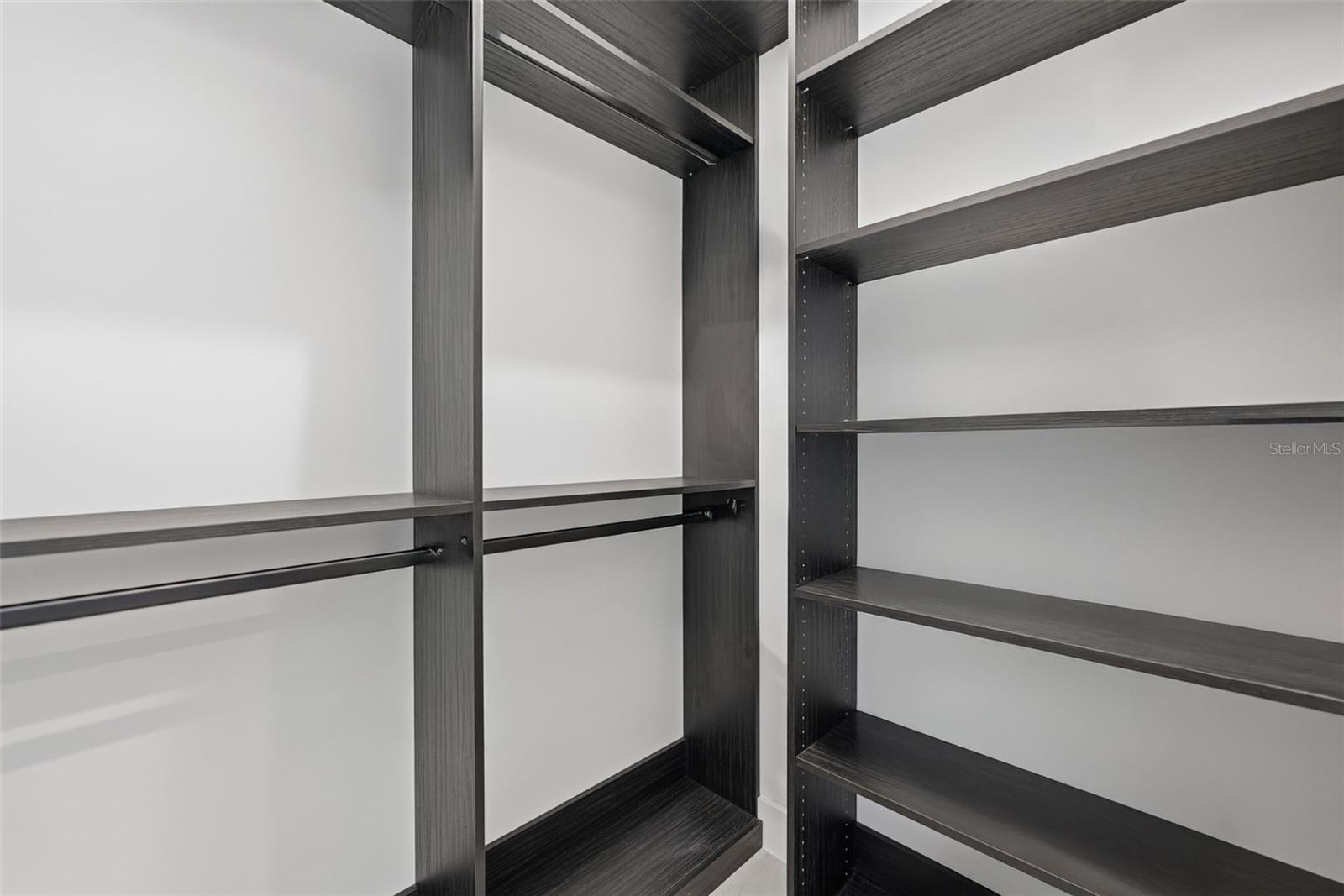 Image 17 of 34 For 301 27th Drive