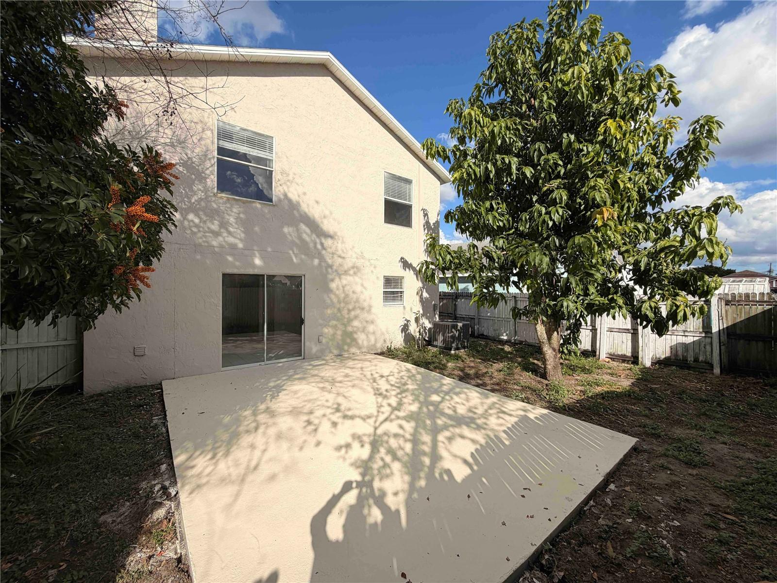 Image 12 of 13 For 2032 Tropic Bay Court