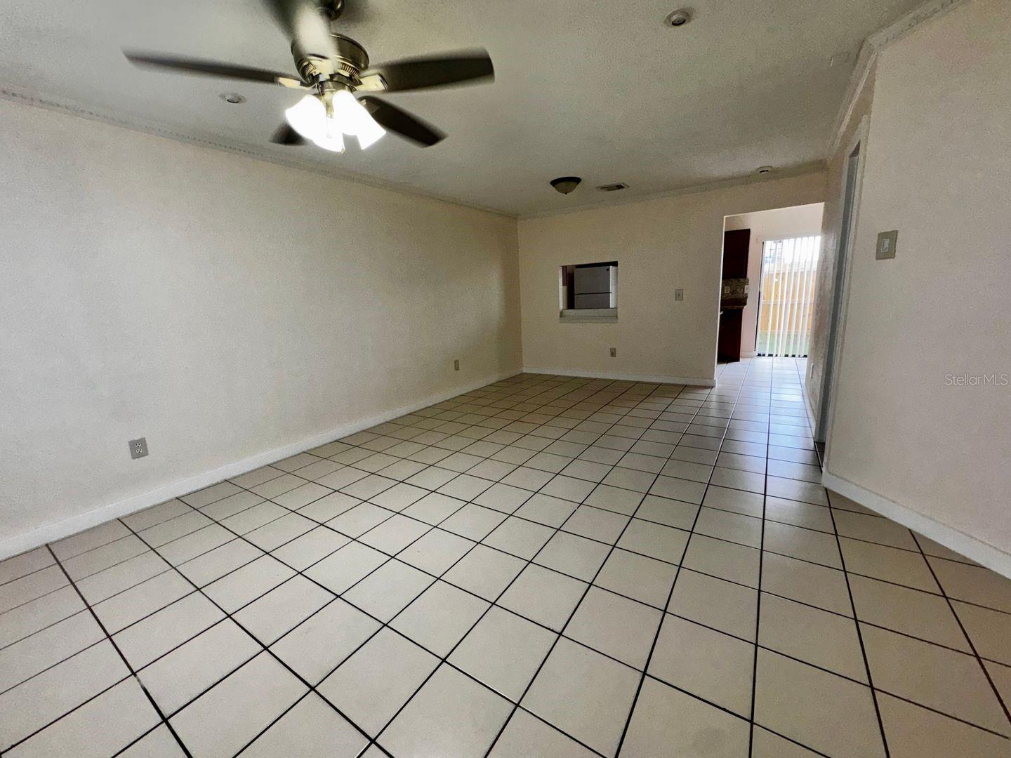 Image 5 of 19 For 6246 Bend Square 16