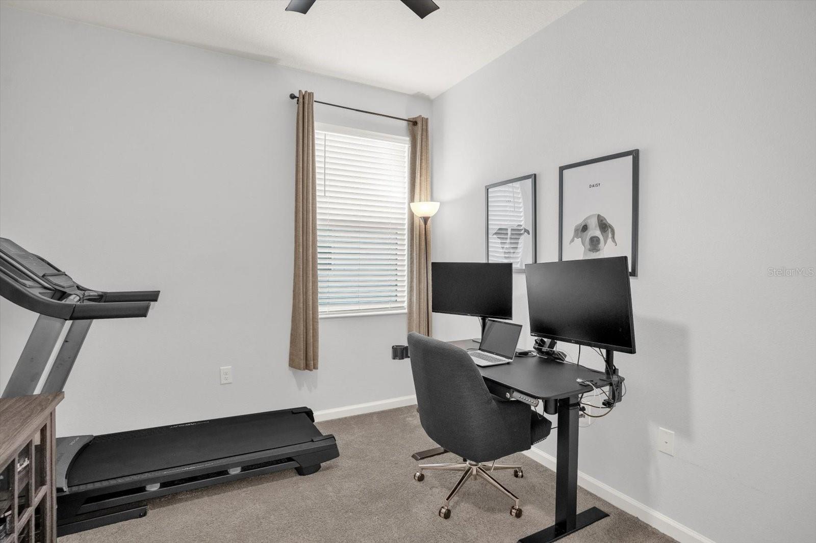 Image 21 of 36 For 6941 Dilly Lake Avenue