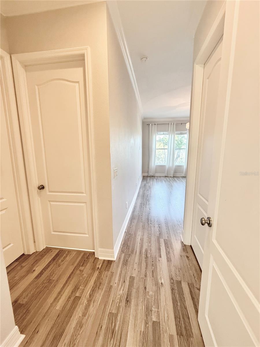 Image 9 of 35 For 14630 Caplock Drive