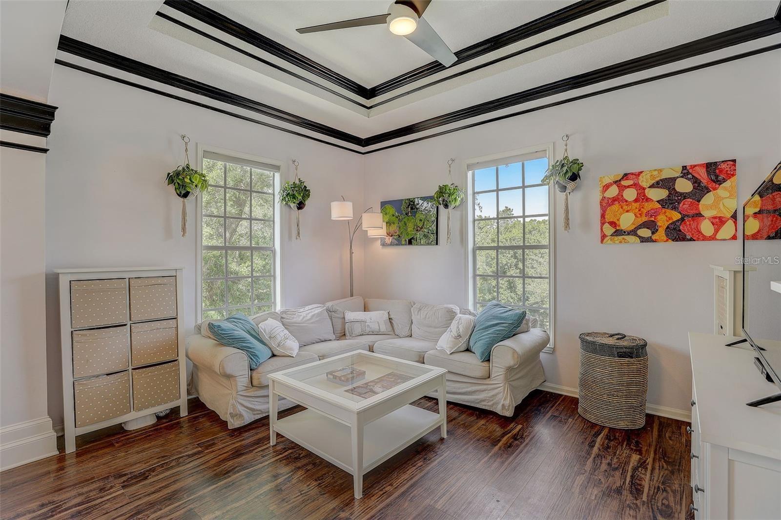 Image 6 of 42 For 235 Goldenrain Drive 301