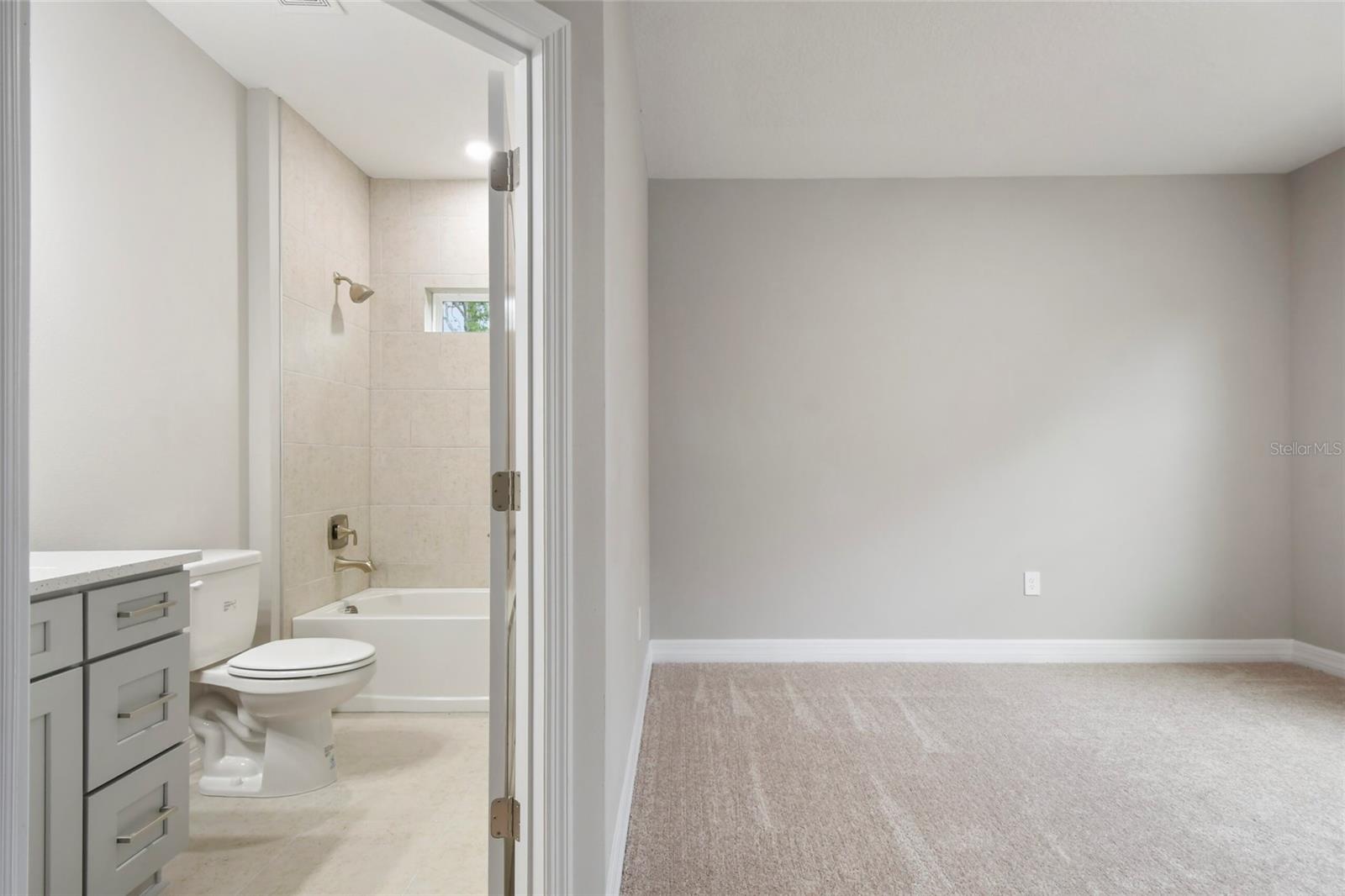 Image 10 of 14 For 750 Valencia Avenue