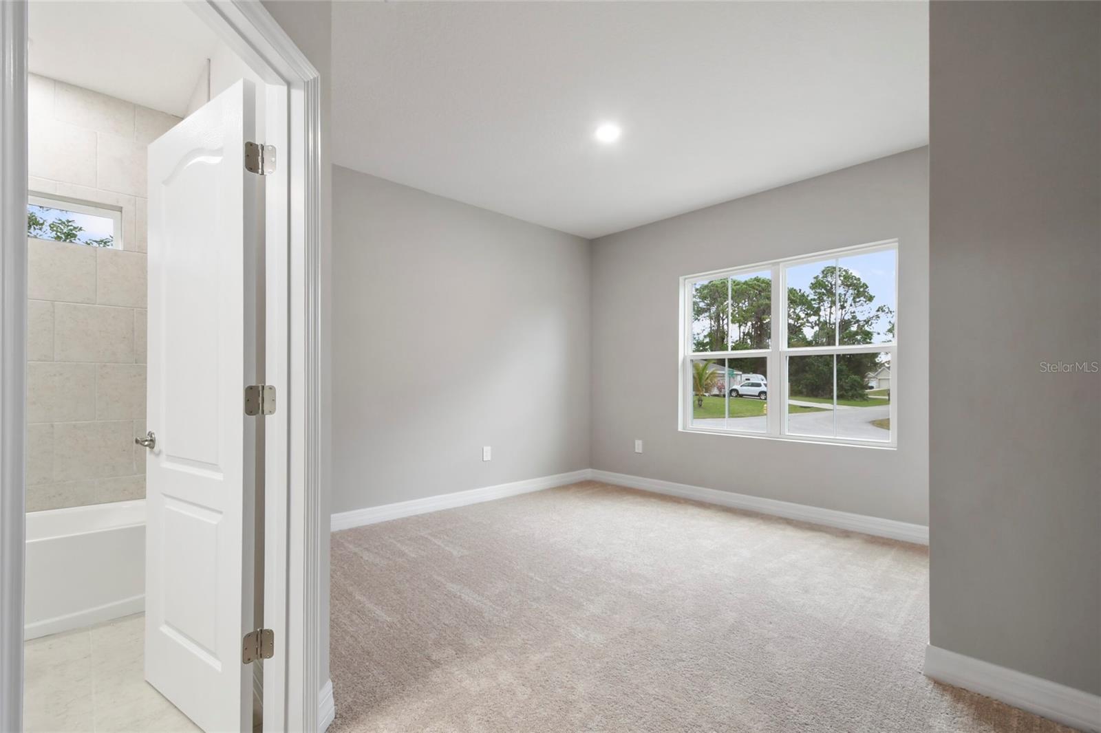 Image 9 of 14 For 750 Valencia Avenue