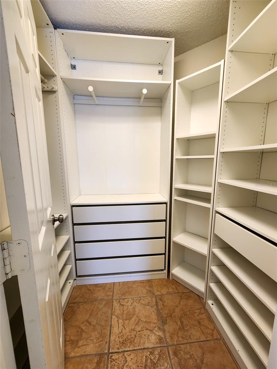 Image 25 of 26 For 13406 Meadow Bay Loop