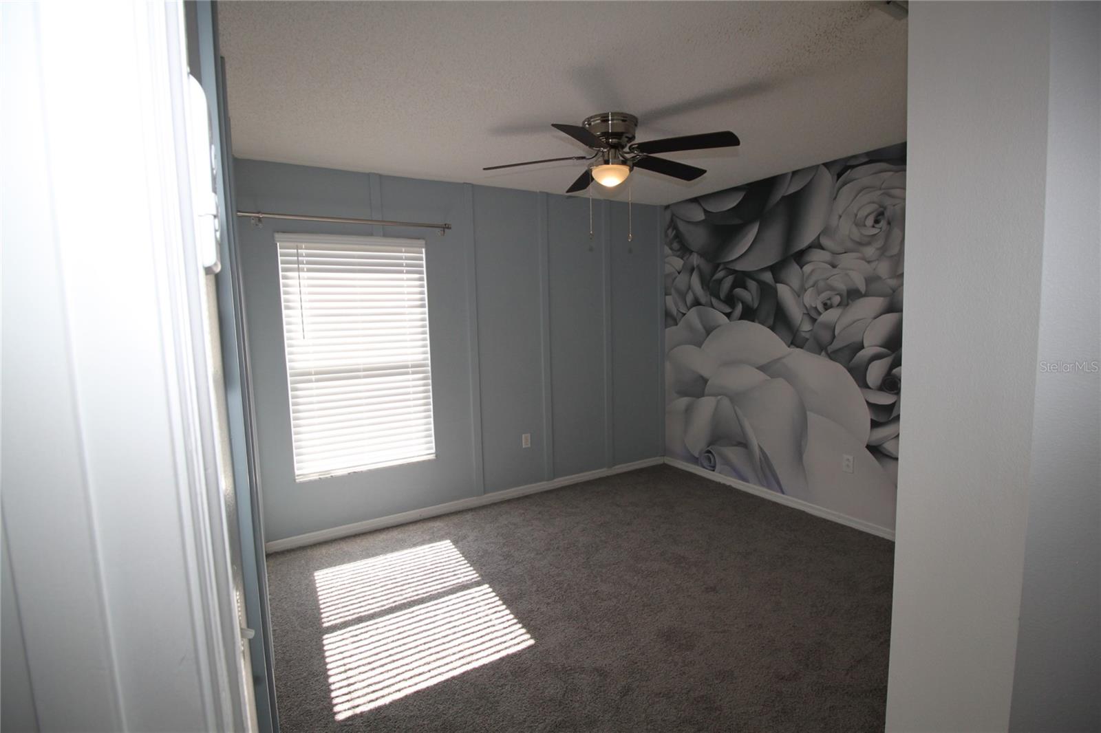 Image 13 of 35 For 136 Bayswater Lane