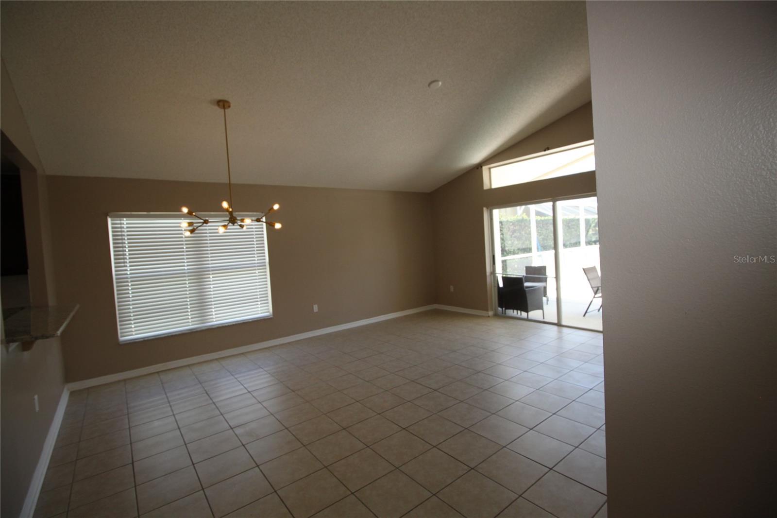 Image 18 of 35 For 136 Bayswater Lane