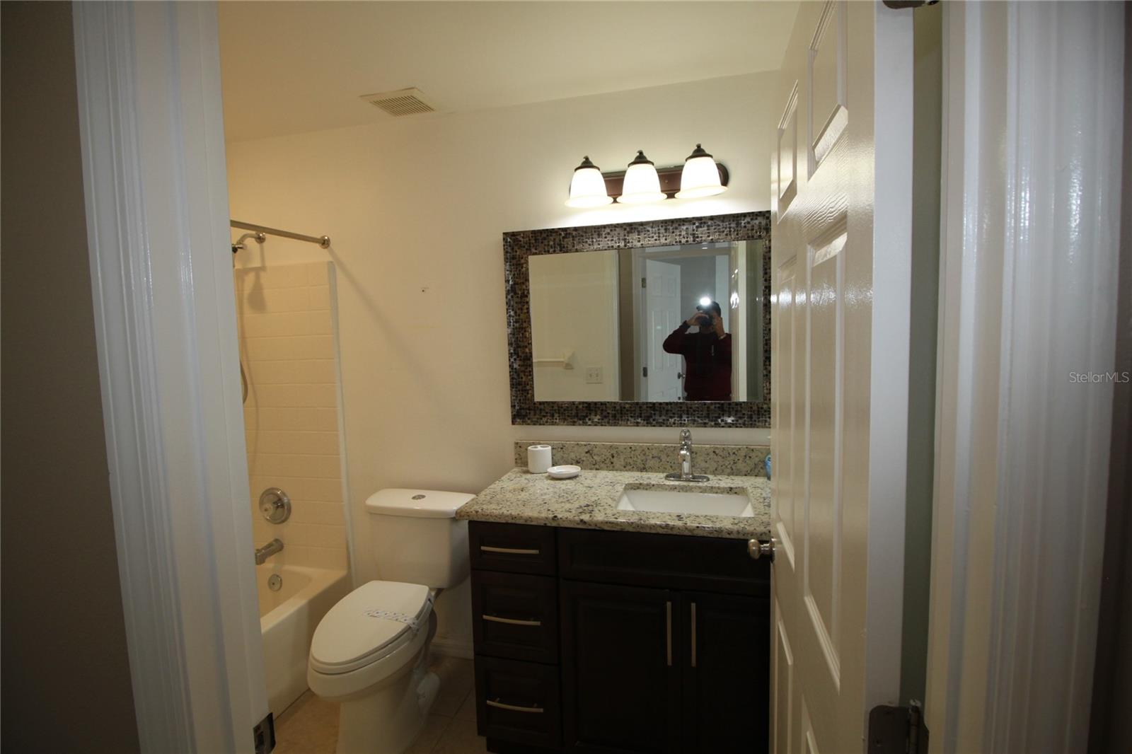 Image 19 of 35 For 136 Bayswater Lane