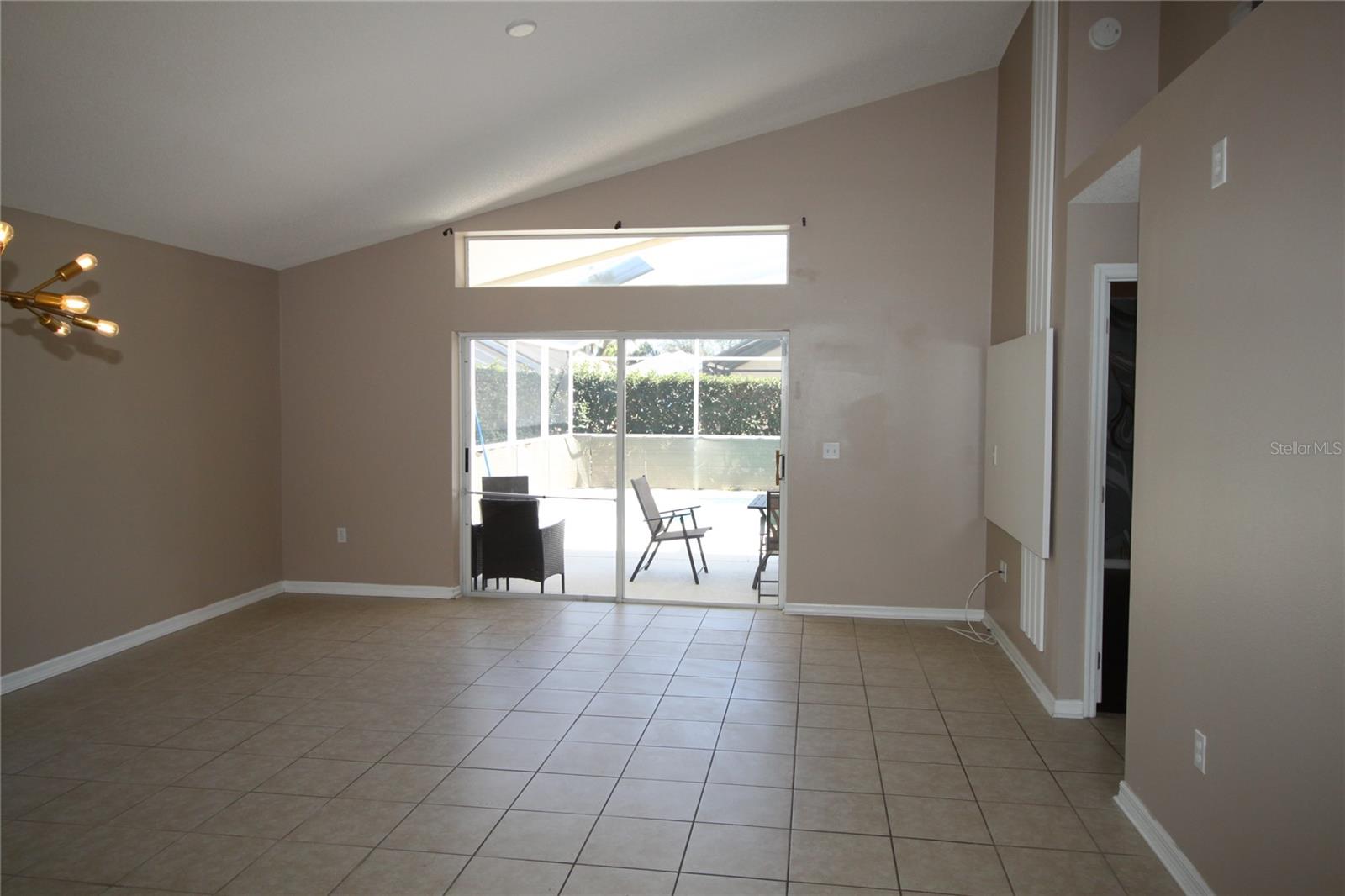 Image 8 of 35 For 136 Bayswater Lane