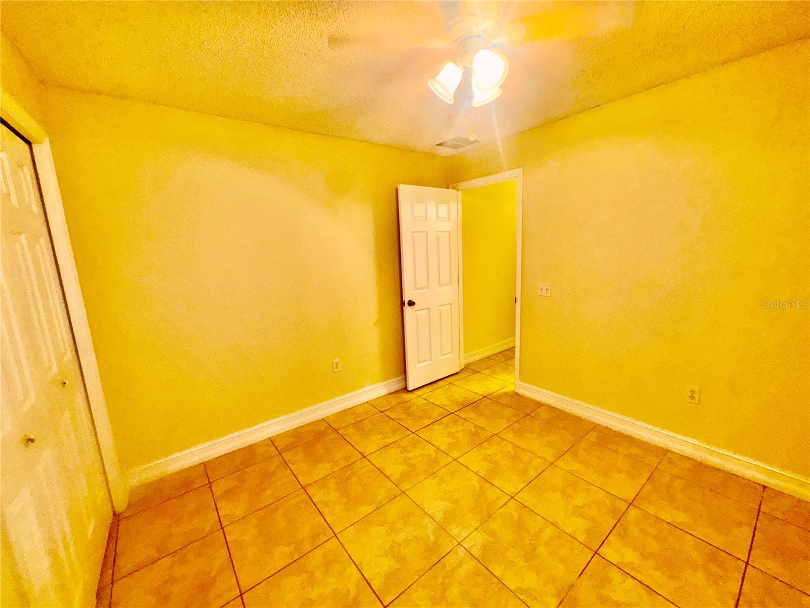 Image 26 of 29 For 909 Gateshead Court