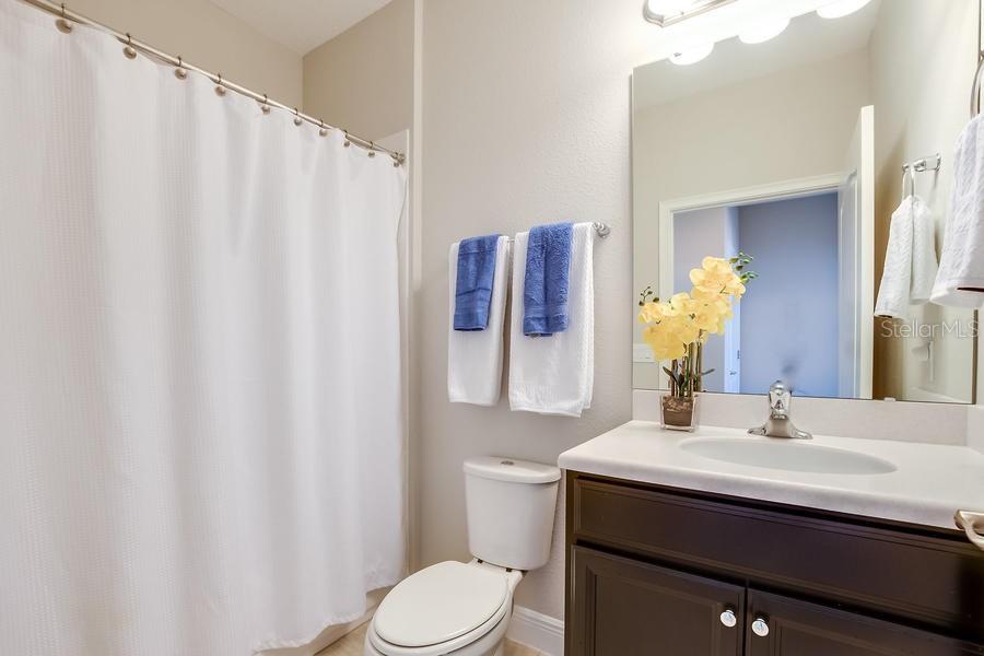 Image 10 of 29 For 13537 Heaney Avenue