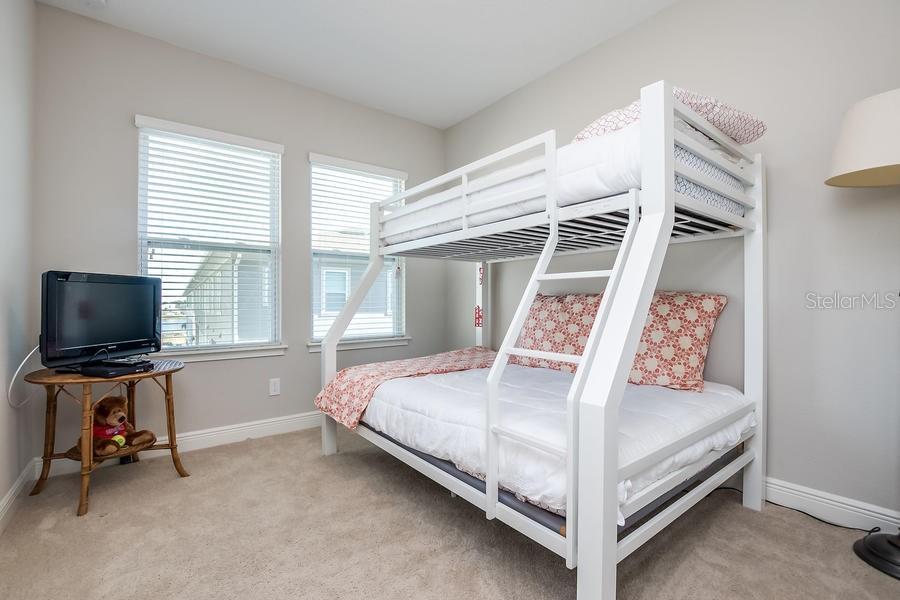 Image 12 of 29 For 13537 Heaney Avenue