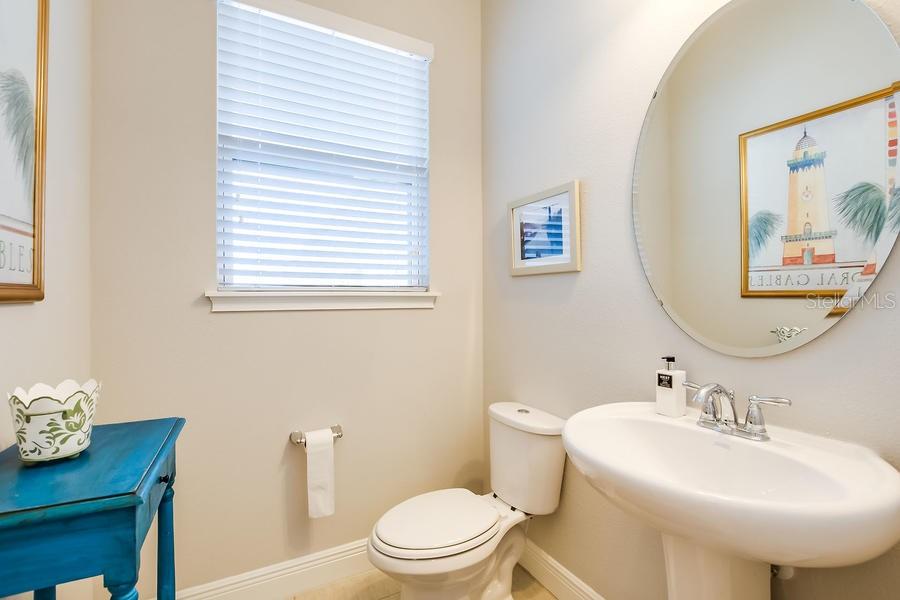 Image 16 of 29 For 13537 Heaney Avenue