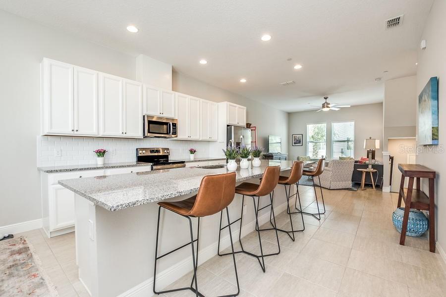 Image 3 of 29 For 13537 Heaney Avenue