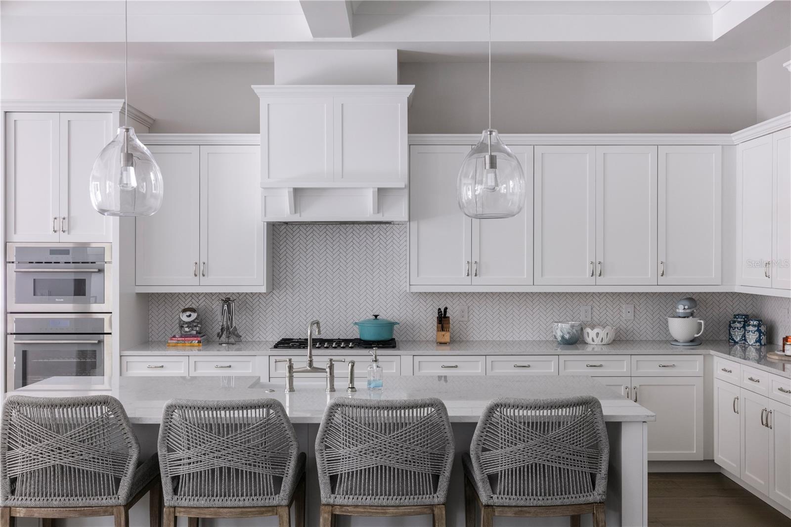 Image 10 of 19 For 84 Oakdale St