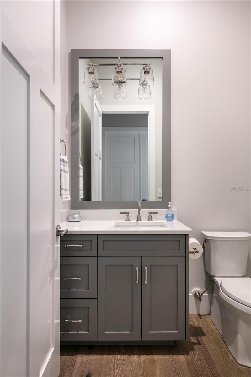 Image 15 of 19 For 84 Oakdale St