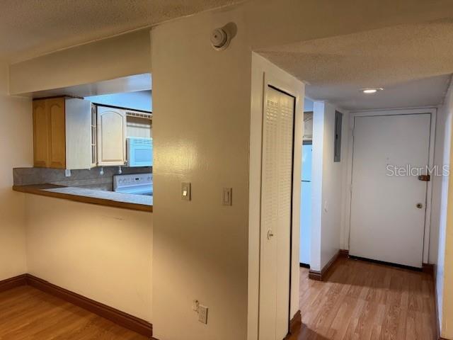 Image 7 of 9 For 304 Scottsdale Square 304