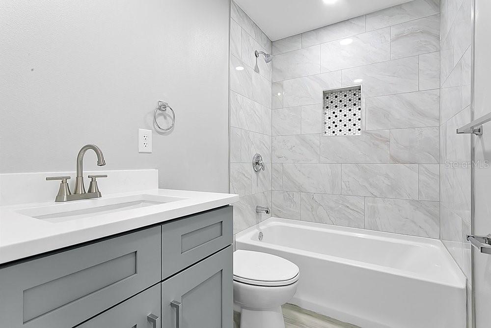 Image 21 of 33 For 4823 Kathy Jo Terrace