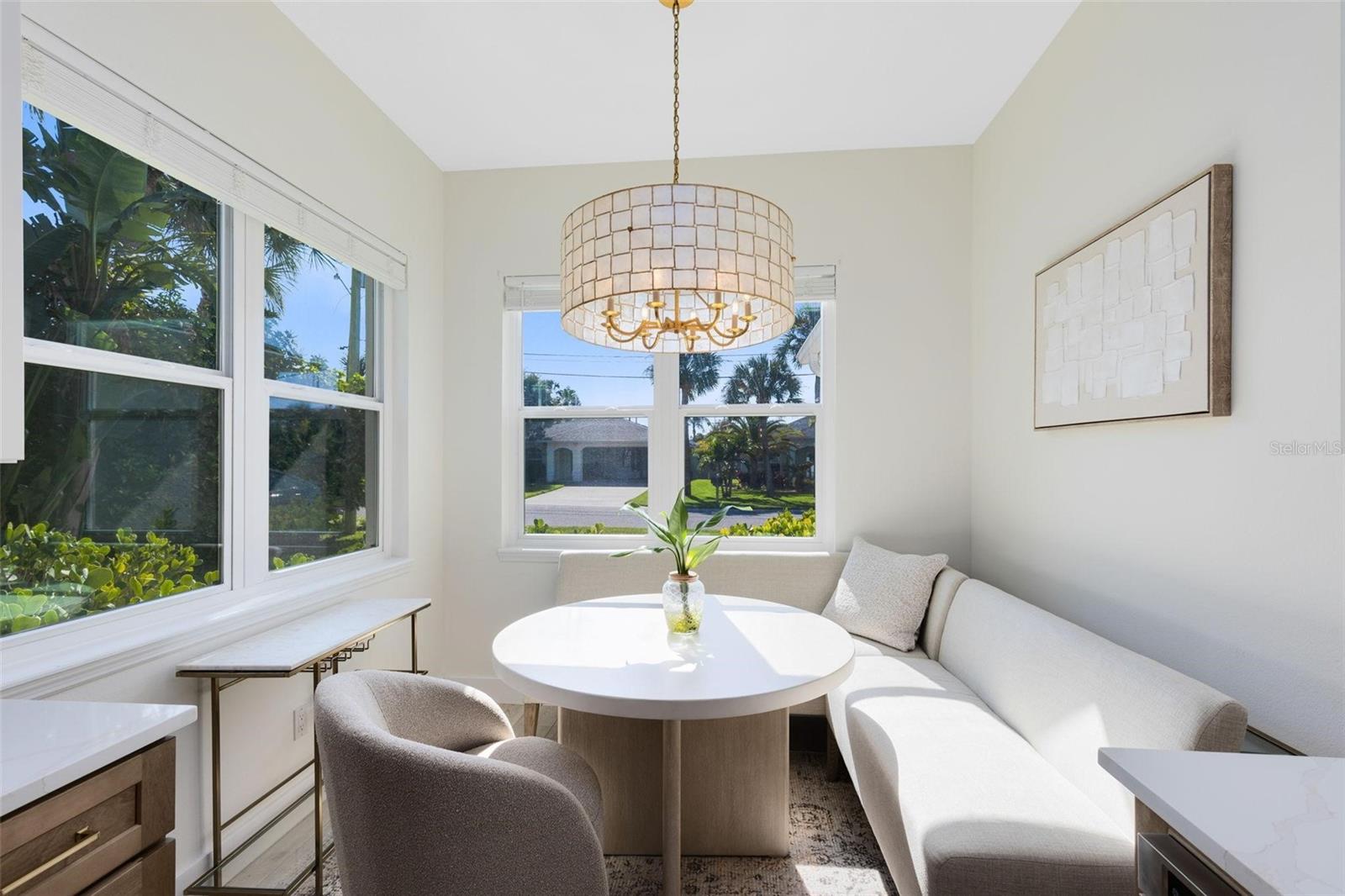 Image 12 of 33 For 830 Hope Avenue