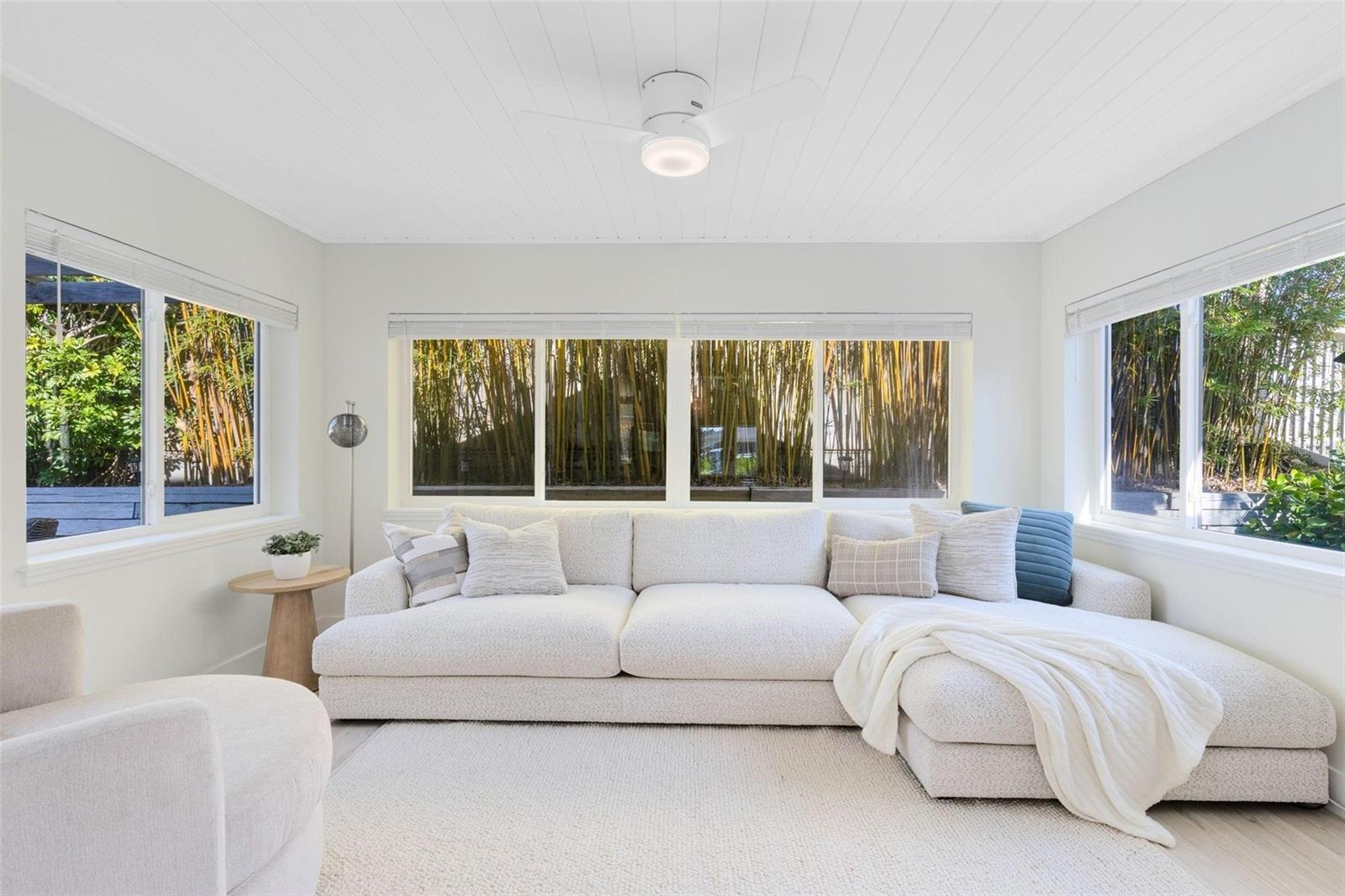 Image 19 of 33 For 830 Hope Avenue