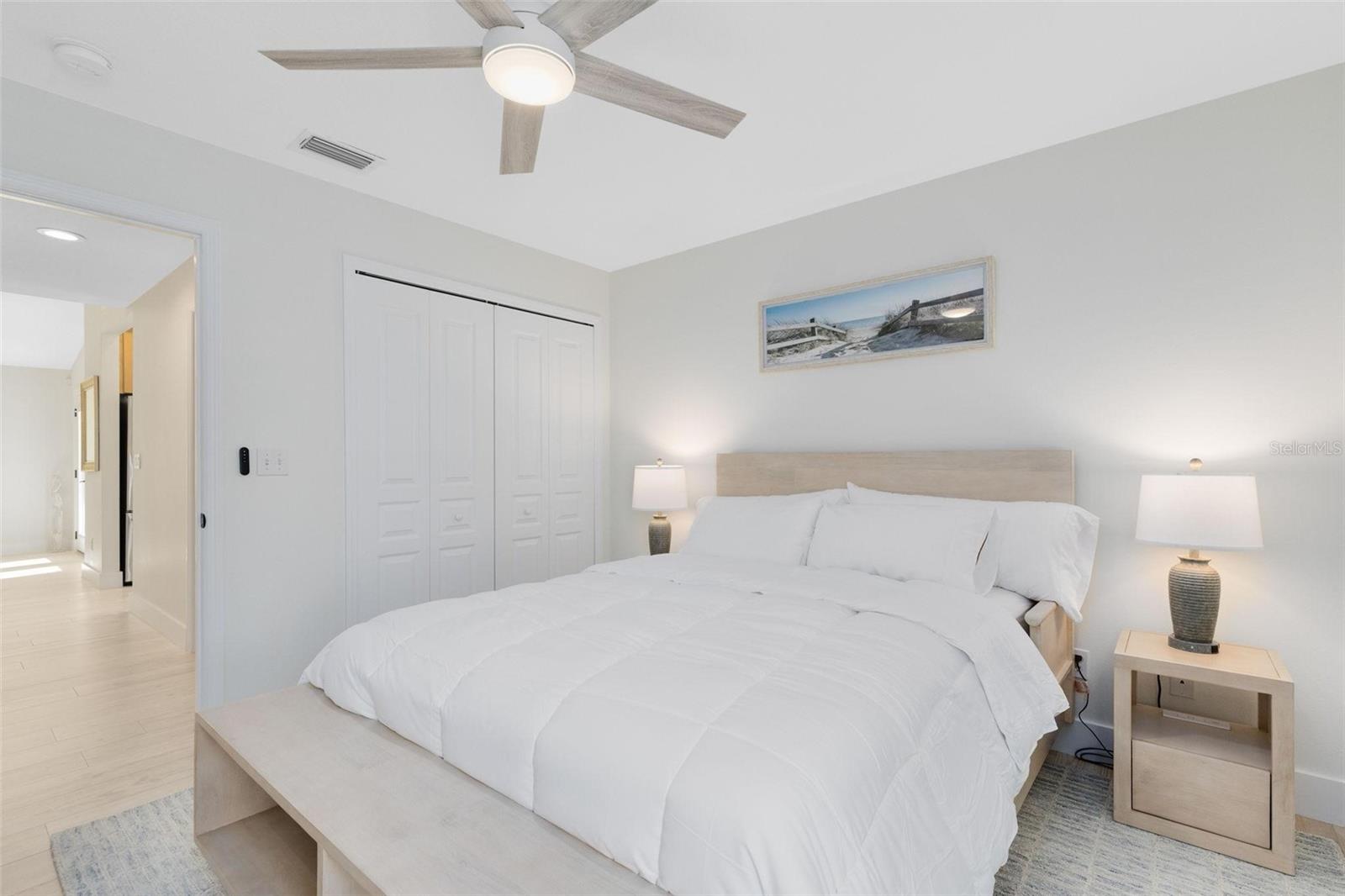 Image 22 of 33 For 830 Hope Avenue