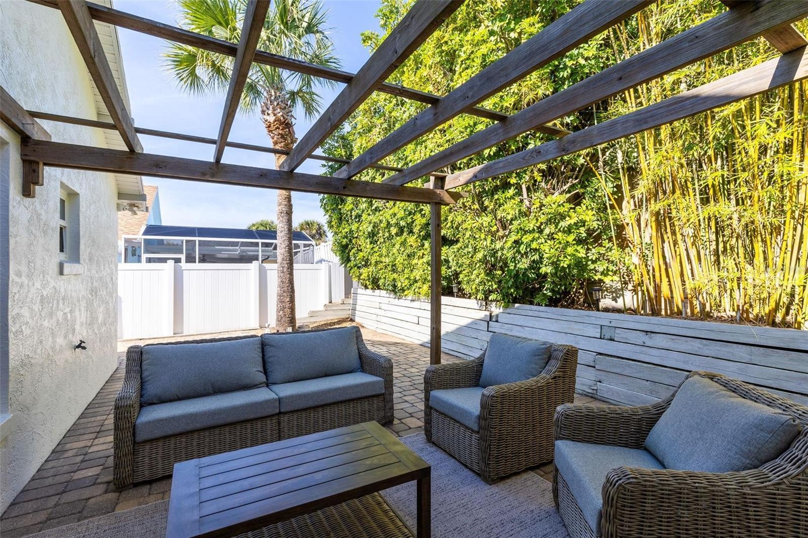 Image 26 of 33 For 830 Hope Avenue