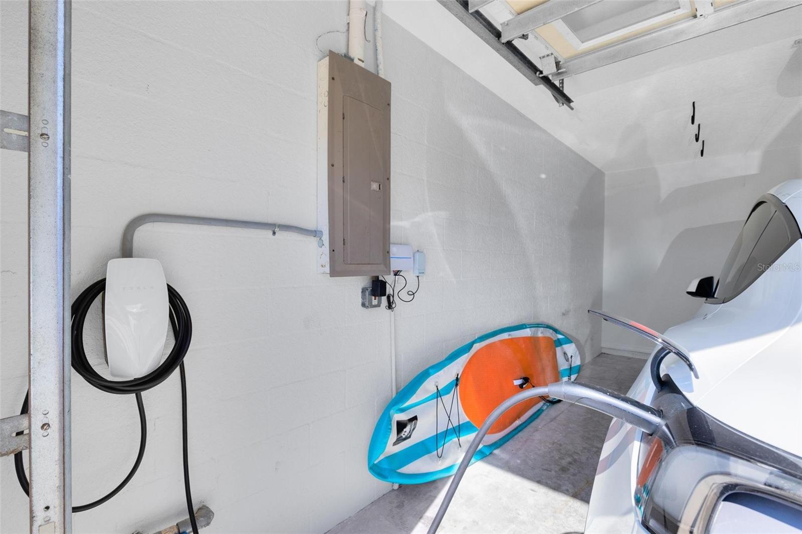 Image 28 of 33 For 830 Hope Avenue