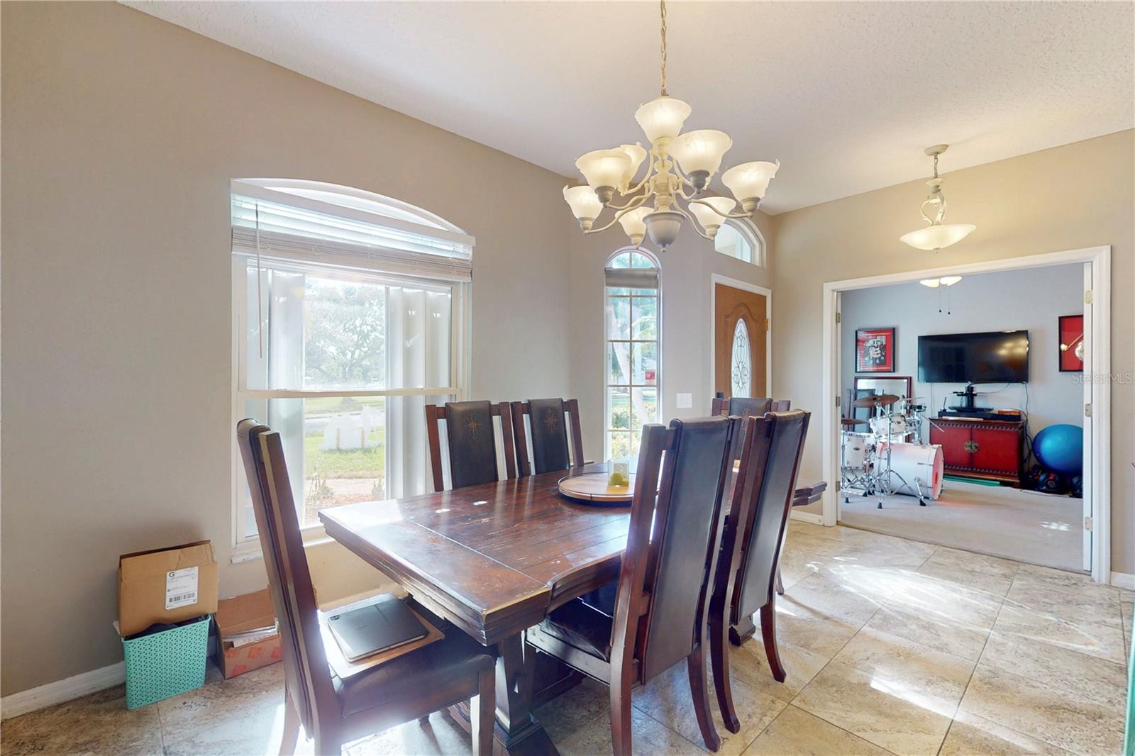 Image 13 of 80 For 3522 Twelve Oaks Cir