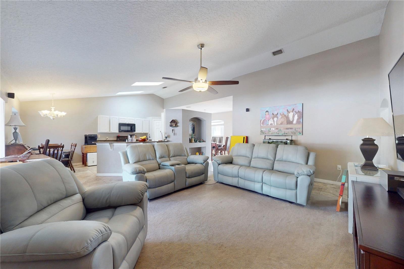 Image 19 of 80 For 3522 Twelve Oaks Cir