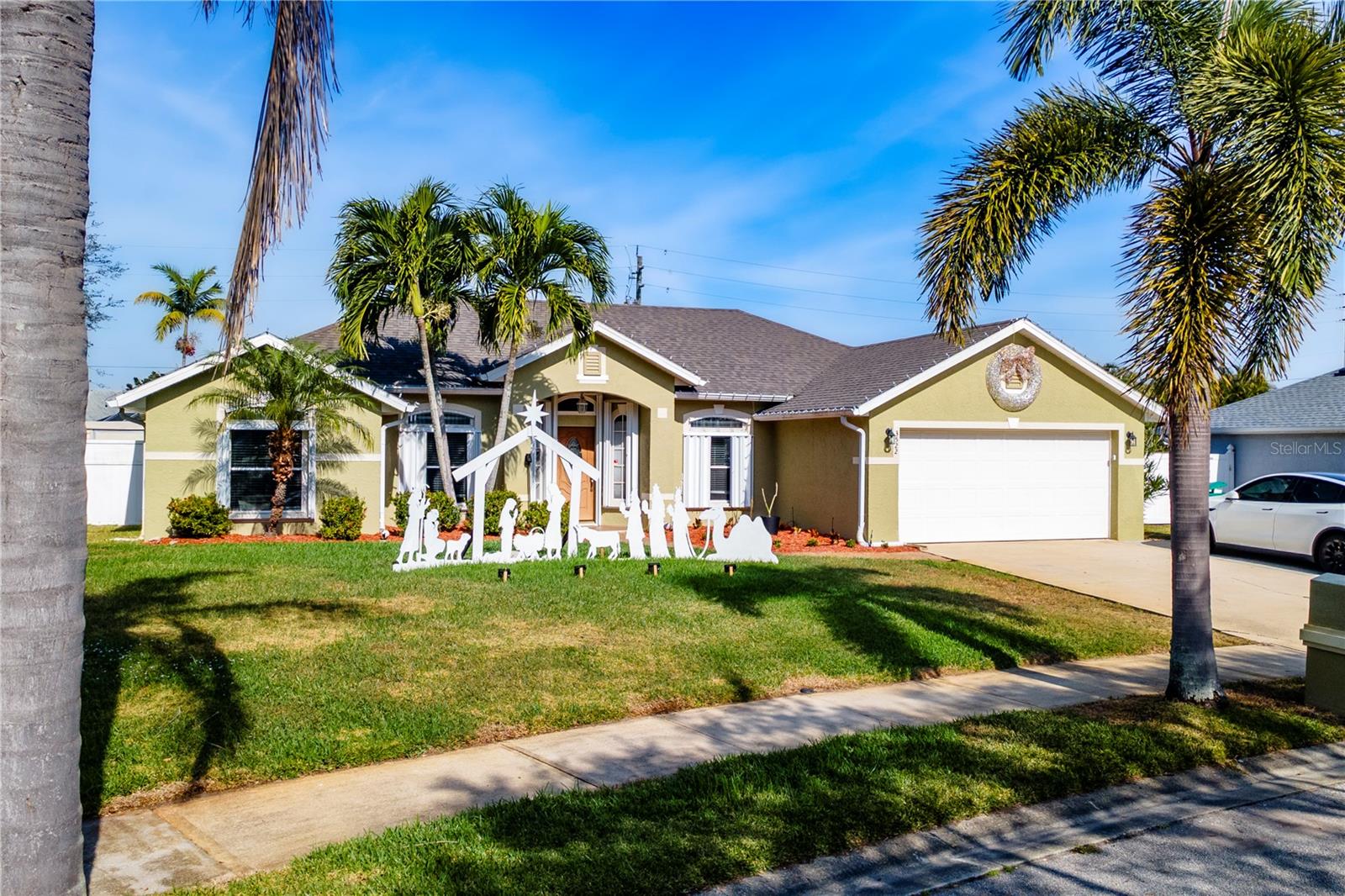 Image 3 of 80 For 3522 Twelve Oaks Cir