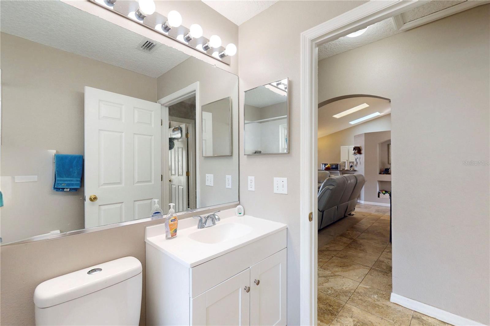 Image 44 of 80 For 3522 Twelve Oaks Cir