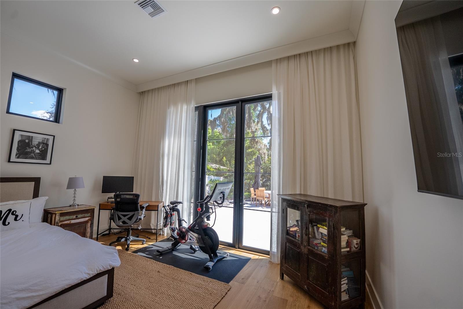 Image 25 of 51 For 1220 Delaney Park Drive