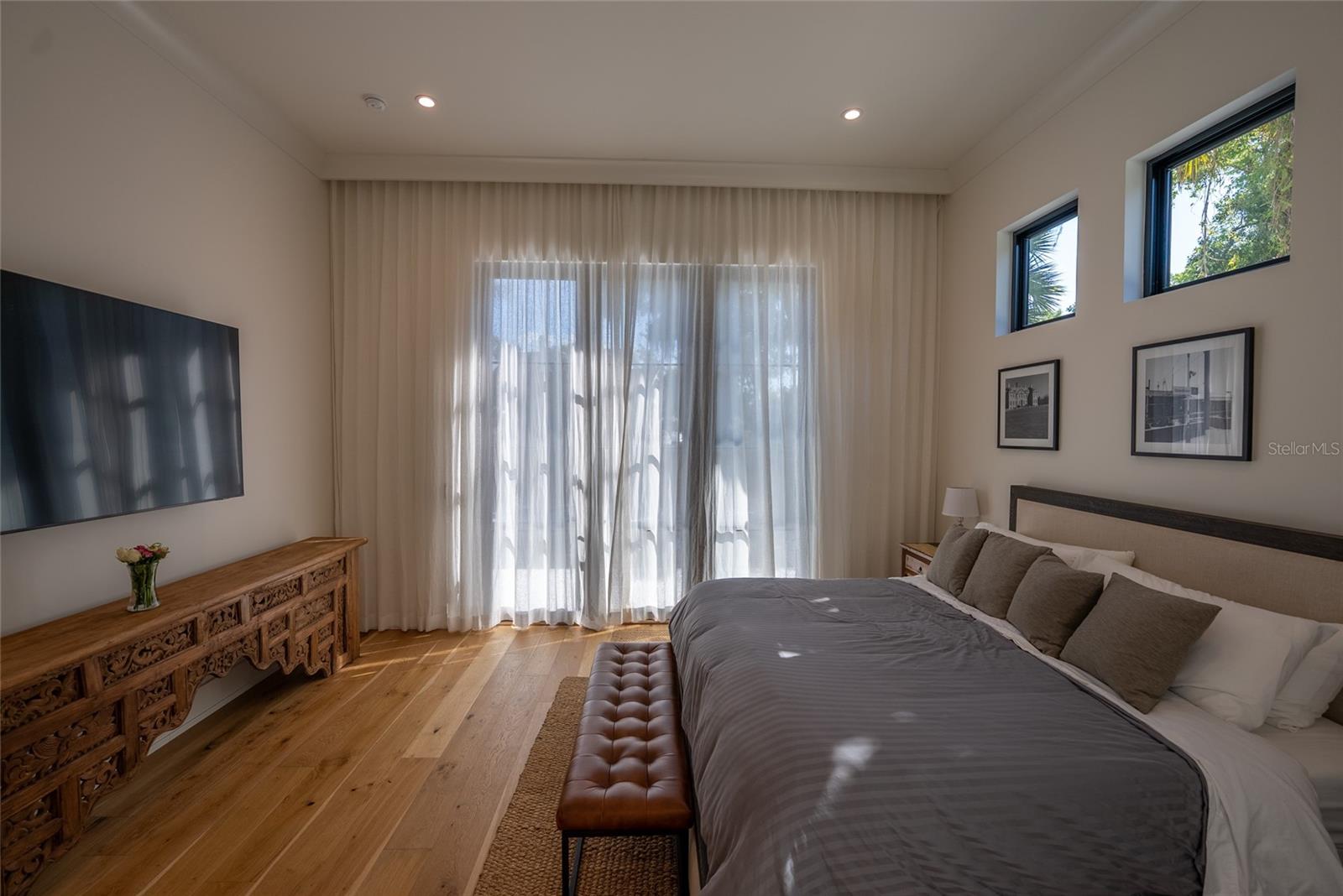 Image 42 of 51 For 1220 Delaney Park Drive