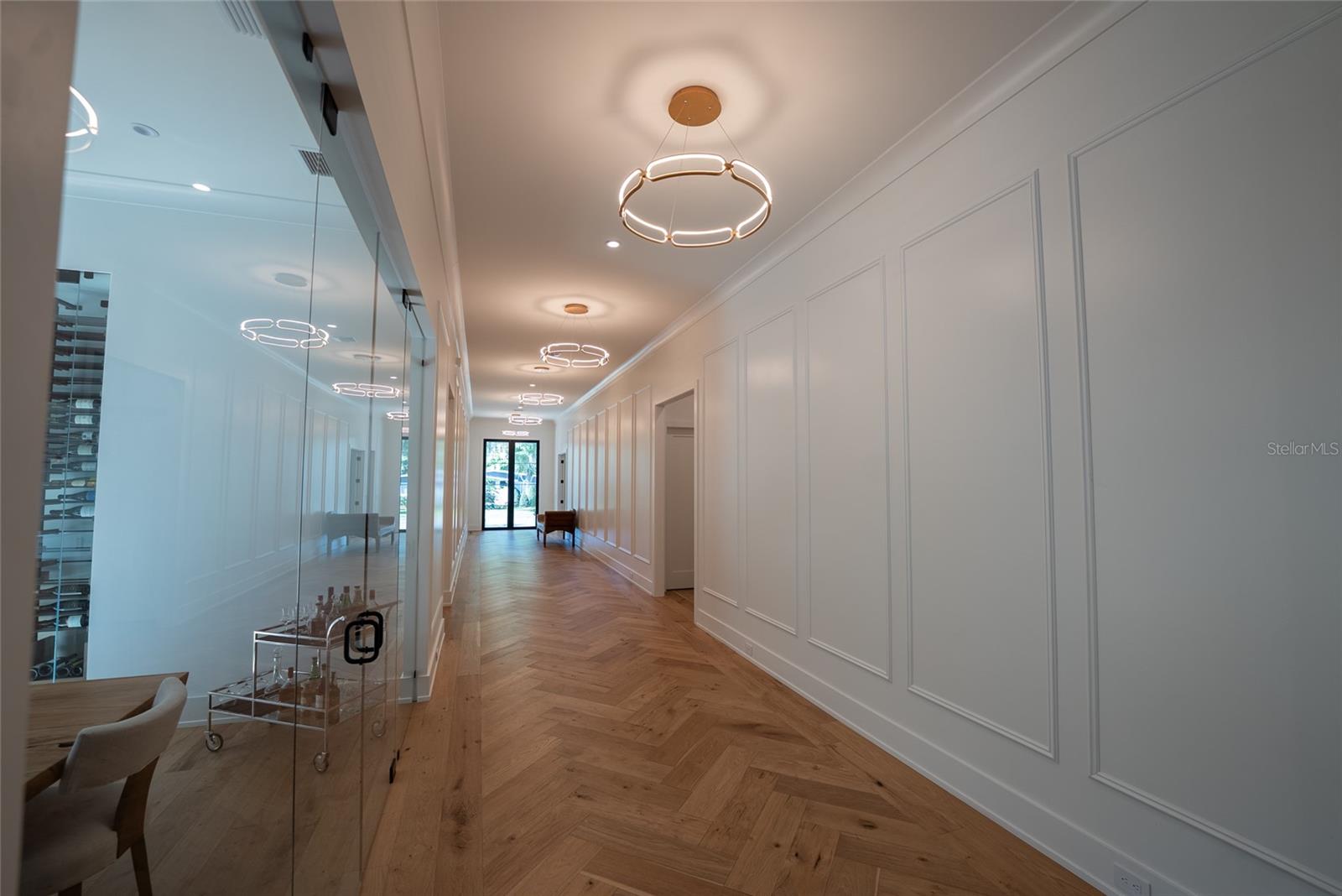 Image 5 of 51 For 1220 Delaney Park Drive