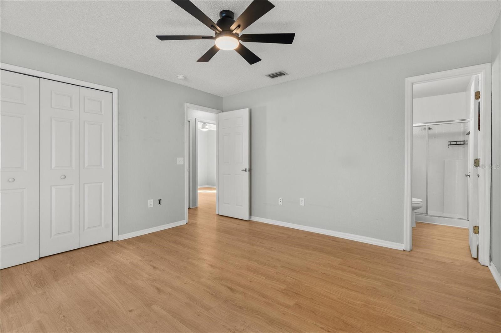 Image 18 of 31 For 155 Gleason Cove