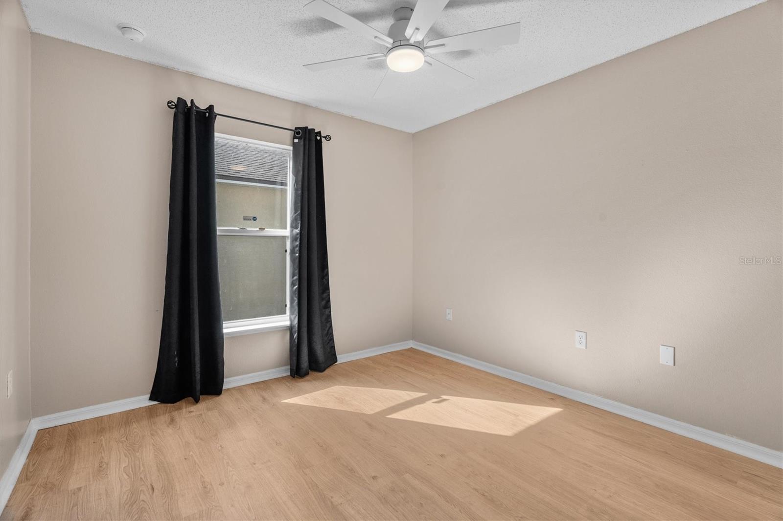 Image 20 of 31 For 155 Gleason Cove