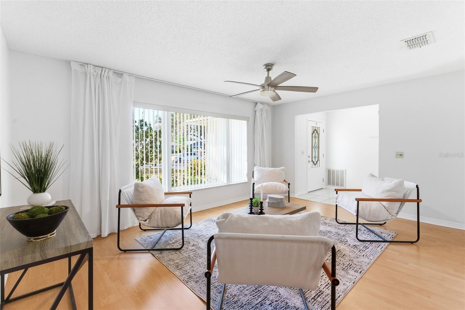 Image 9 of 34 For 935 Amy Ridge Court