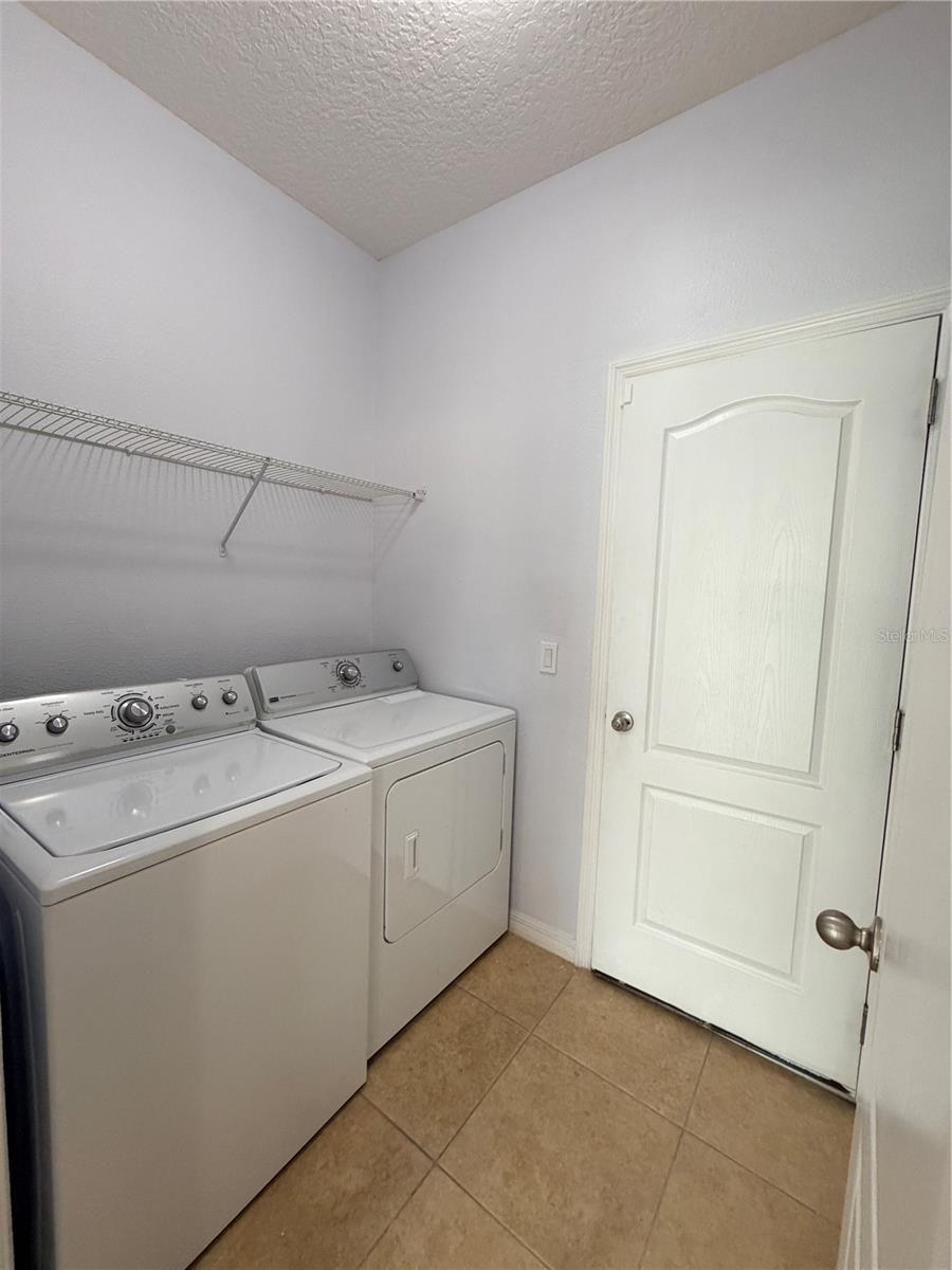 Image 15 of 19 For 1860 Piedmont Court