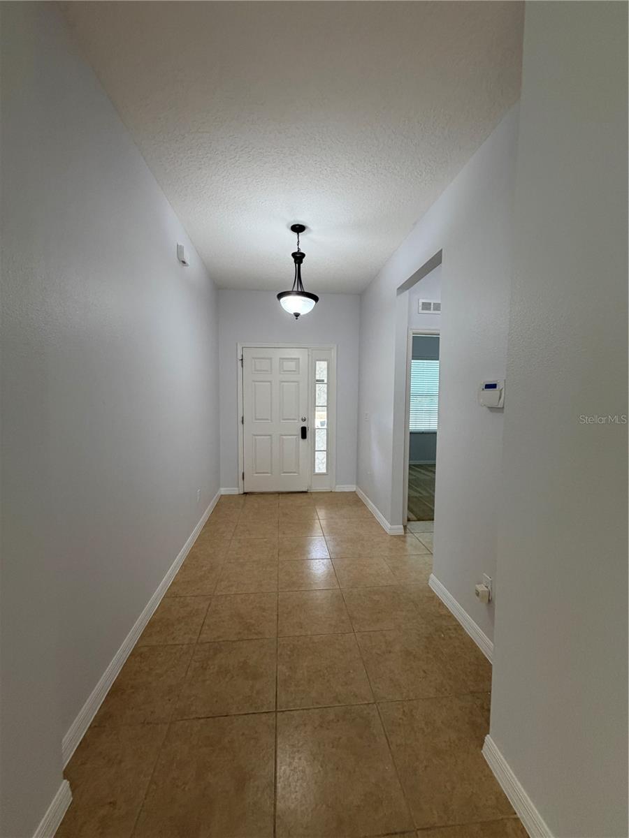 Image 2 of 19 For 1860 Piedmont Court