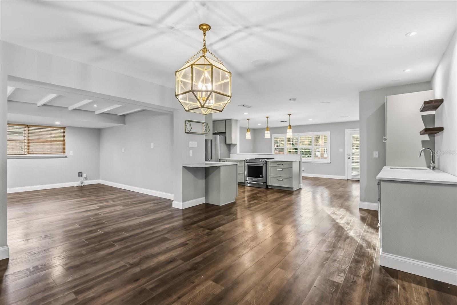 Image 11 of 32 For 1802 Arbor Park Drive