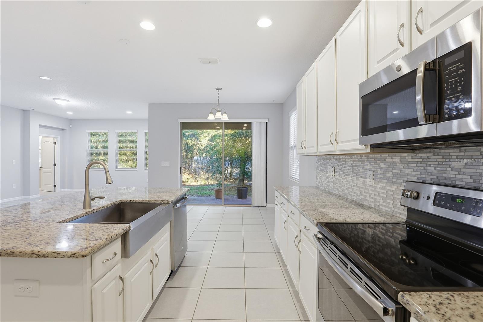 Image 10 of 52 For 4079 Lake Bosse View Drive