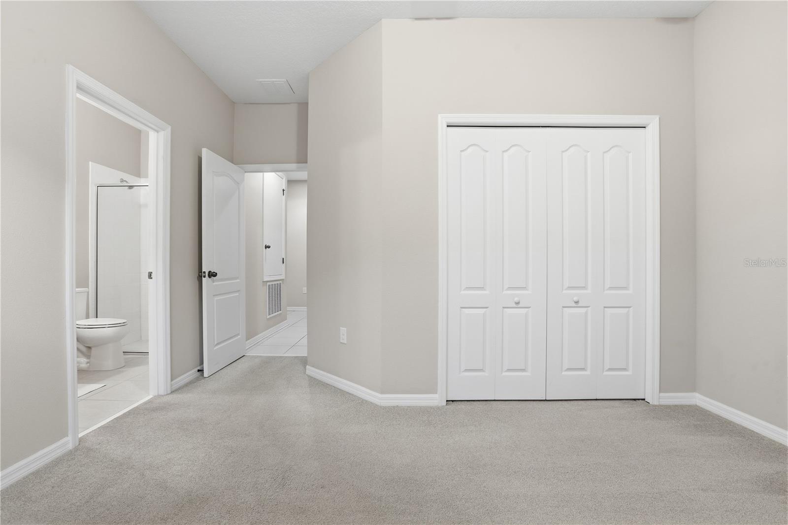 Image 27 of 52 For 4079 Lake Bosse View Drive