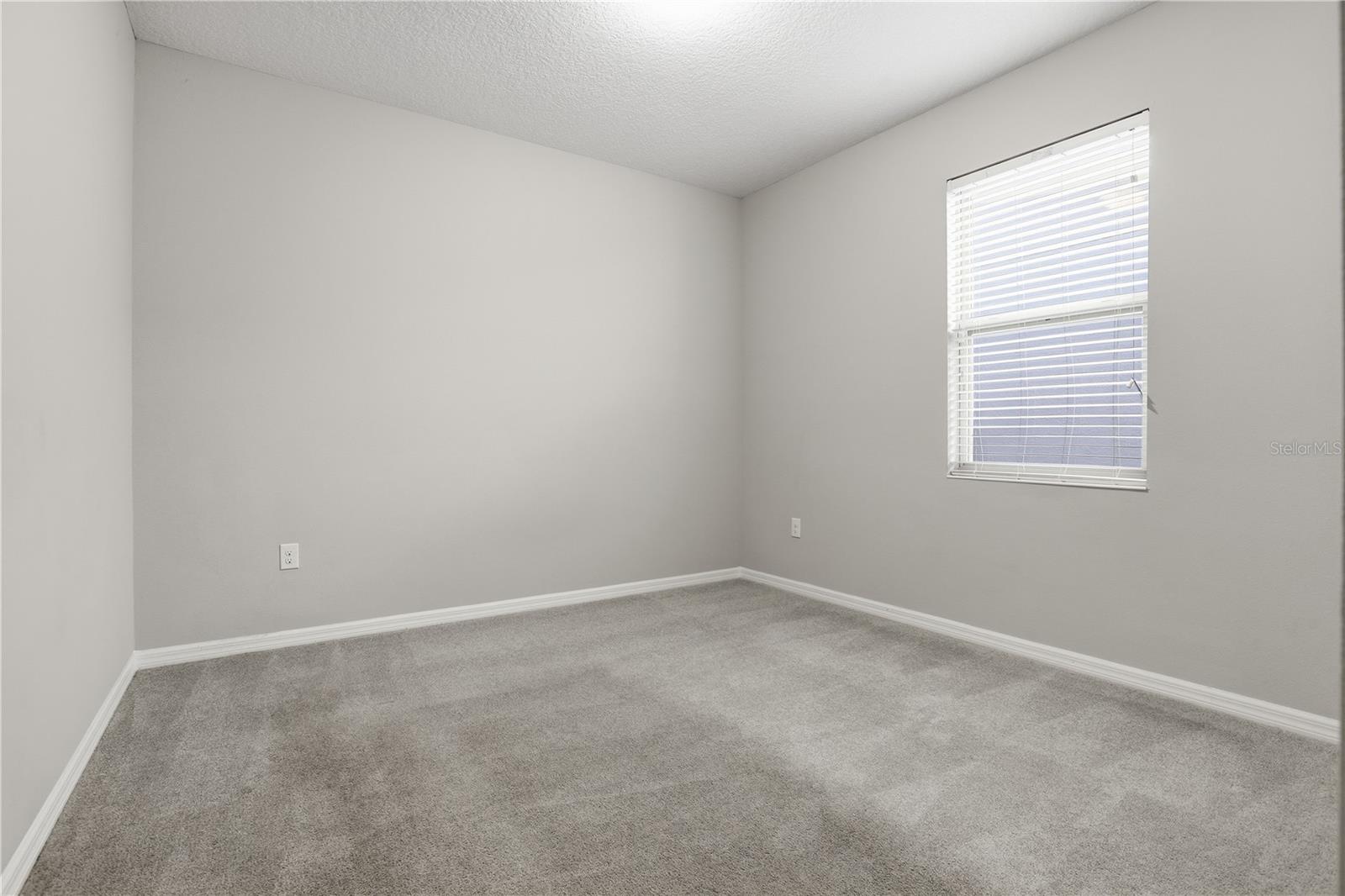 Image 32 of 52 For 4079 Lake Bosse View Drive