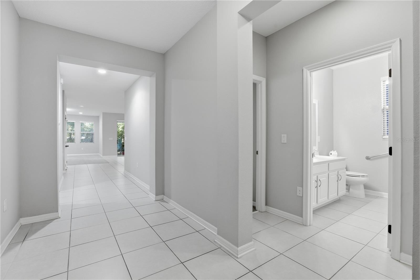 Image 34 of 52 For 4079 Lake Bosse View Drive