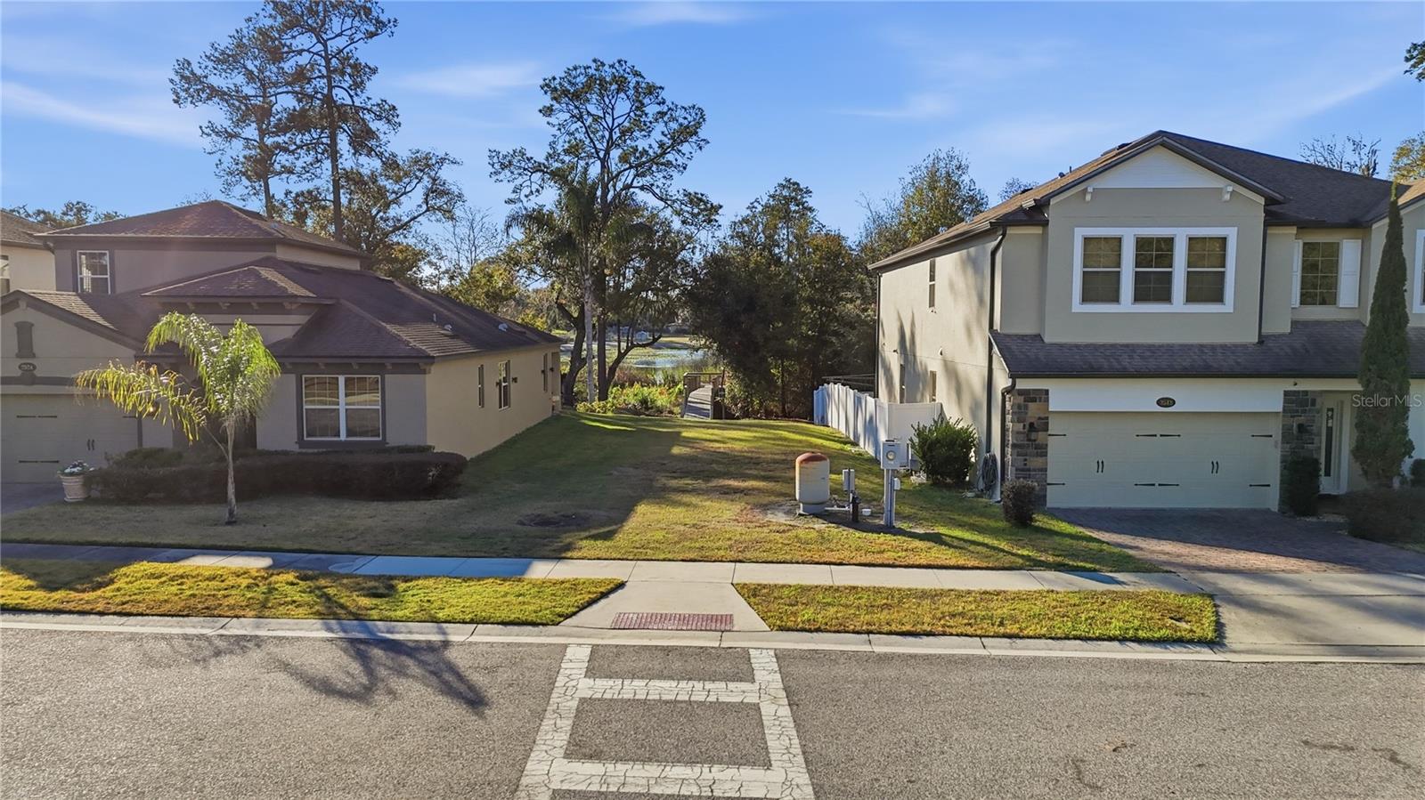 Image 35 of 52 For 4079 Lake Bosse View Drive