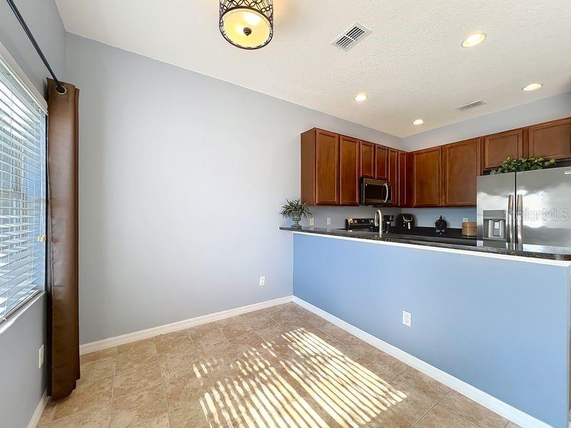 Image 13 of 45 For 3825 Black Spruce Lane