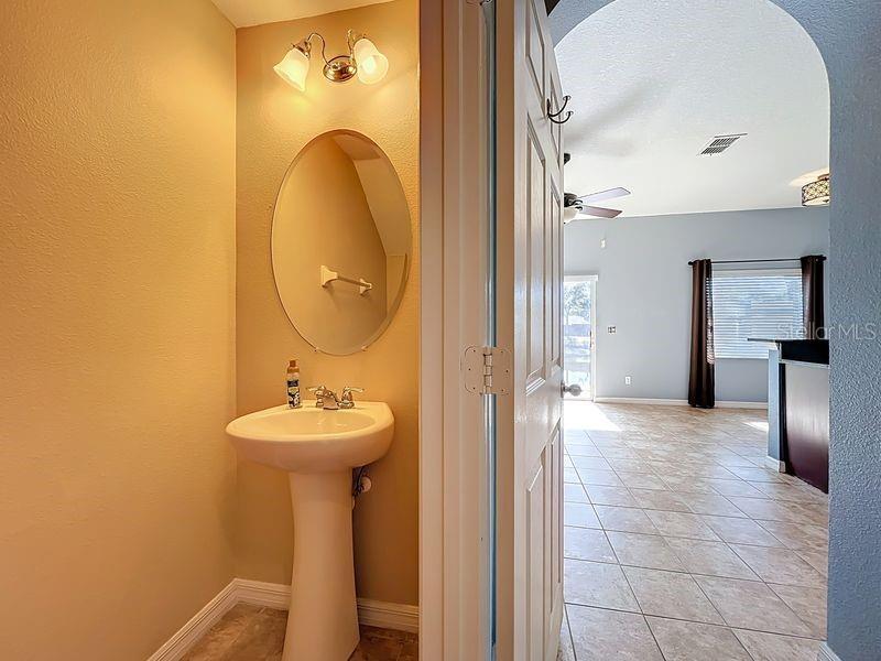 Image 18 of 45 For 3825 Black Spruce Lane