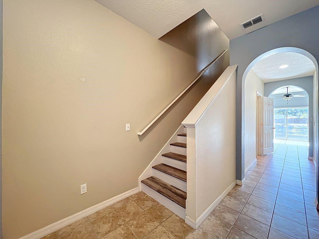 Image 20 of 45 For 3825 Black Spruce Lane