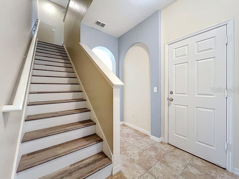 Image 4 of 45 For 3825 Black Spruce Lane